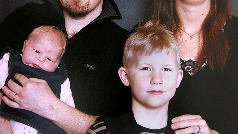 Cecilia och Johan Stenström, Västerås, fick 24/2 dottern Hannah. Vikt 4 115 g, längd 49 cm. Hannahs storebror heter Hampus. Mamma Cecilia är född i Linköping.