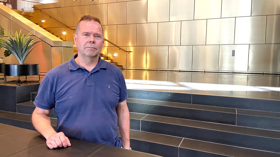 Anders Karlsson, enhetschef vid Kiruna kommun, håller i trådarna för enkäten, som är ett steg för att kunna bygga en verksamhet inom kommunen som fokuserar på brottsförebyggande arbete. En ny lag och statliga medel är grundplåten för det riktade arbetet och skyldigheten för landets kommuner. 