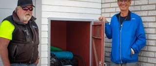 Grannarna som gick ihop för att köpa egen hjärtstartare