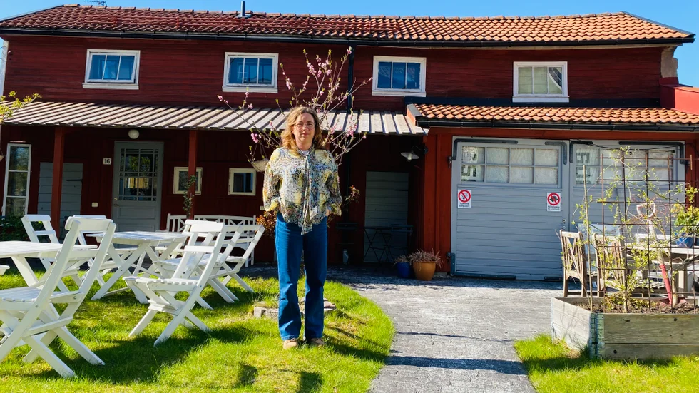 Anna Liljander har så långt hon kan minnas jobbat med service, på hotell, restauranger eller inom besöksnäringen. Tidigare har hon bland annat arbetat som vd-assistent i Astrid Lindgrens Värld i Vimmerby.