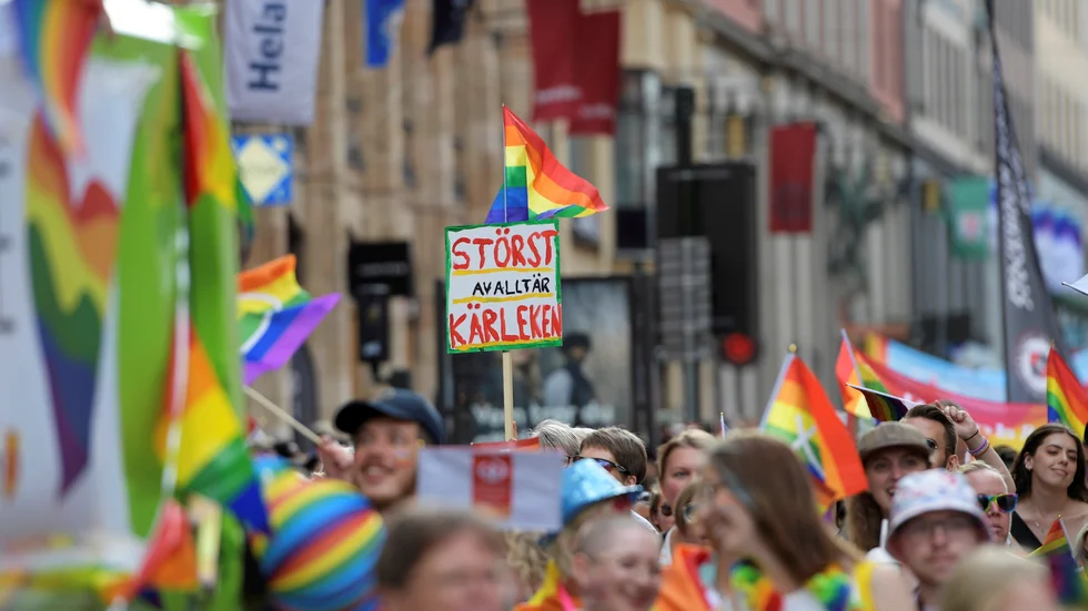 Viktig. Priderörelsen har fortfarande en stor betydelse, likaså det liberala arbetet för kvinnors och homosexuellas rättigheter vilket bidragit till väsentliga förbättringar. 