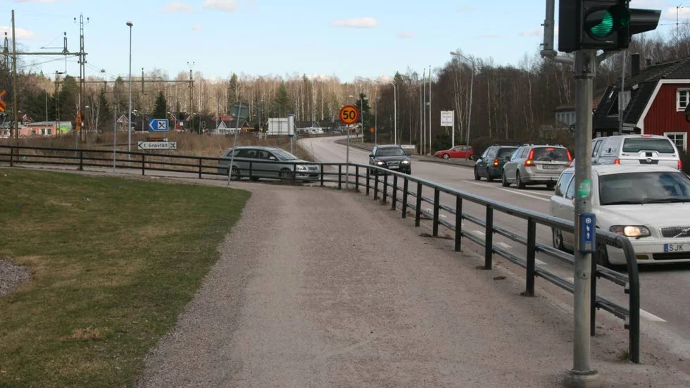 Plankorsningen i Morgongåva är stökig – inte minst vid pendlingstiderna.