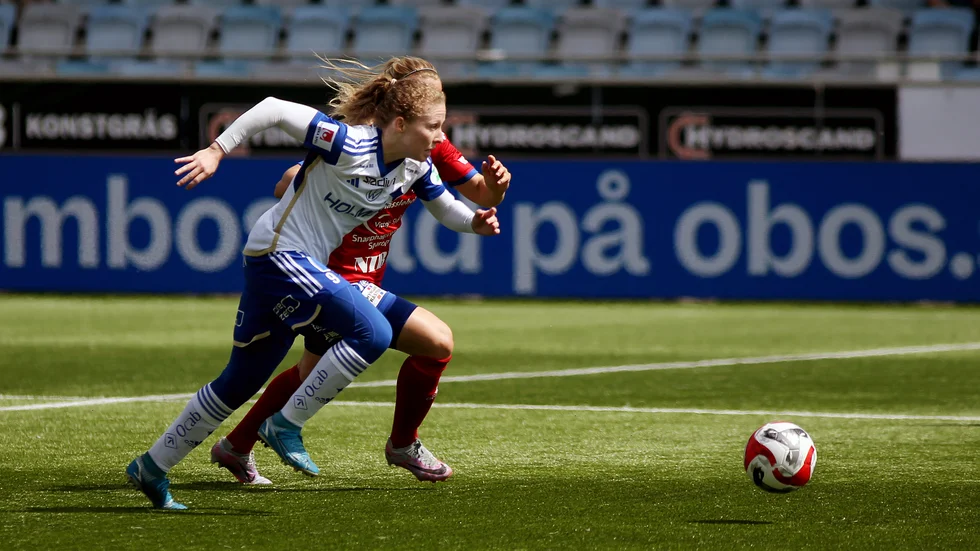 Nicole Robertson och IFK jagar en efterlängtad seger.