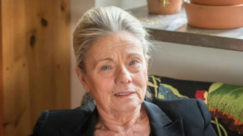 Vitt och rött. Maria Vedin har läst Maria-Pia Boethius roman.