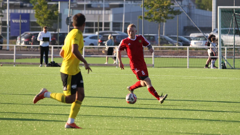 Västerviks FF tar emot tabellfyran och serienykomlingen Haga på Bökensved på söndagen.