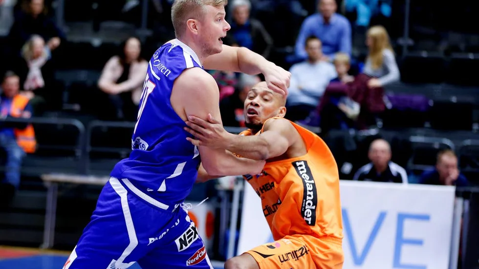 Anton Saks väljer efter tre säsonger att lämna BC Luleå.