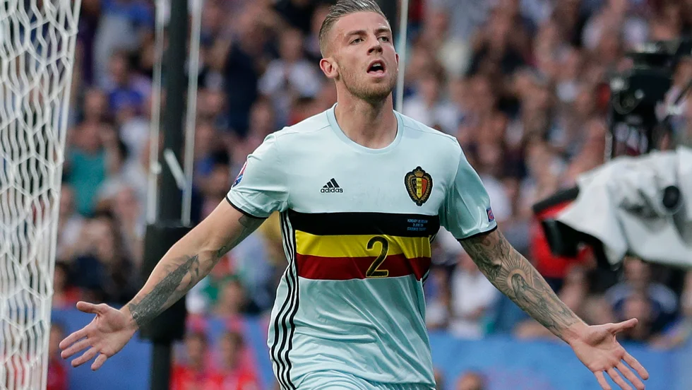 Antwerp-backen Toby Alderweireld jublar för ett av sina landslagsmål. Efter att ha avslutat landslagskarriären hoppas 34-åringen nu på sin första ligatitel i Belgien. Arkivbild.