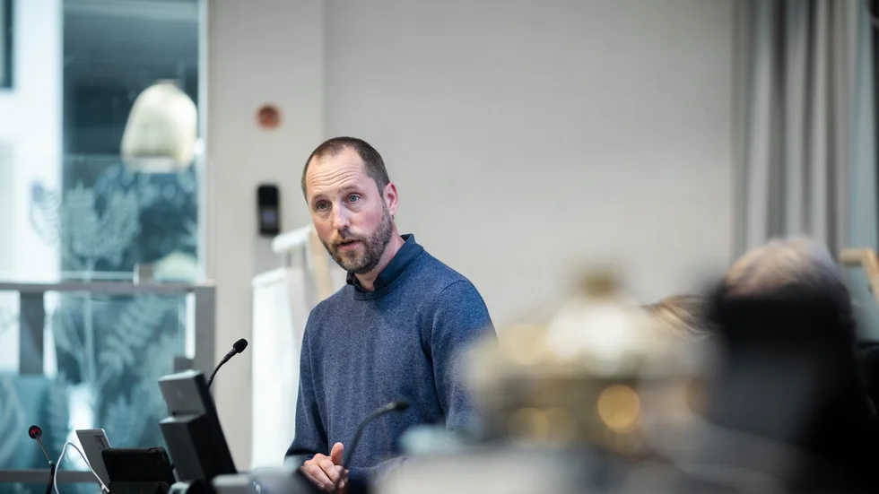 "Kommunens utökade uppföljningar visar att det förekommit fusk och att avtal inte följts", säger kommunstyrelsens ordförande Erik Pelling (S)