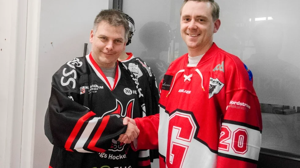 – Vi jobbar för vad som är bäst för hockeyn i Nyköping. Vi vill bygga något som är starkt på lång sikt, säger Kjell-Owe Andersson ordförande i Nyköpings Hockey Ungdom. Gripen Hockeys ordförande Magnus Eriksson