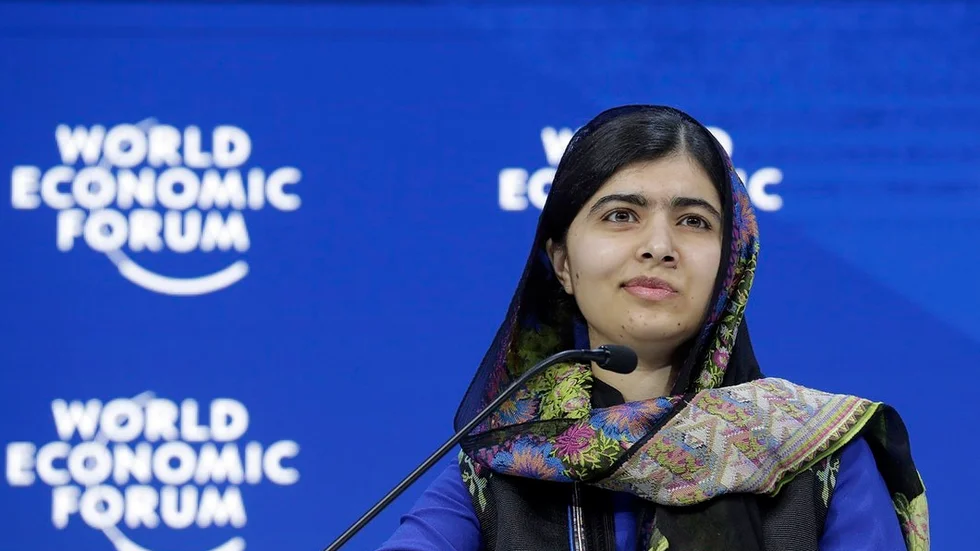 Malala Yousafzai blev skjuten i huvudet för att hon stod upp för flickors rätt till utbildning, skriver Elsa Lundblad. Foto: Markus Schreiber/TT