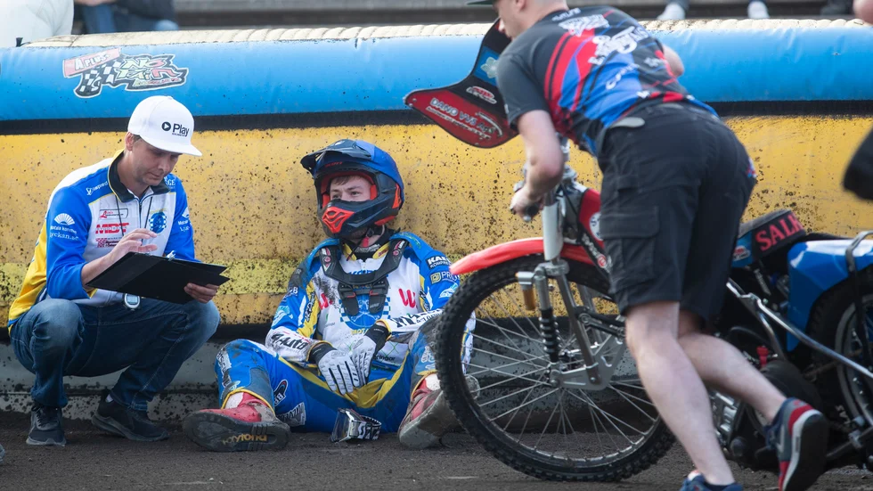 Jonas Seifert-Salk tog många poäng och krigade om varje meter i matchen mot Indianerna. Men hans kämpande gjorde också att han kraschade flera gånger. Och enligt Seifert själv var det inte hans fel någon av gångerna. Dansken var således oförstående till domarens beslut att utesluta honom i heat 14.