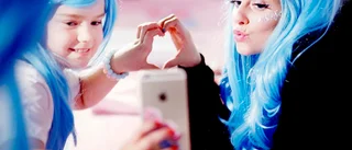 Recension: Hello Hi! Alla fick träffa Dolly Style