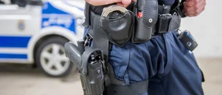 Snattande kvinna attackerade butikskontrollant