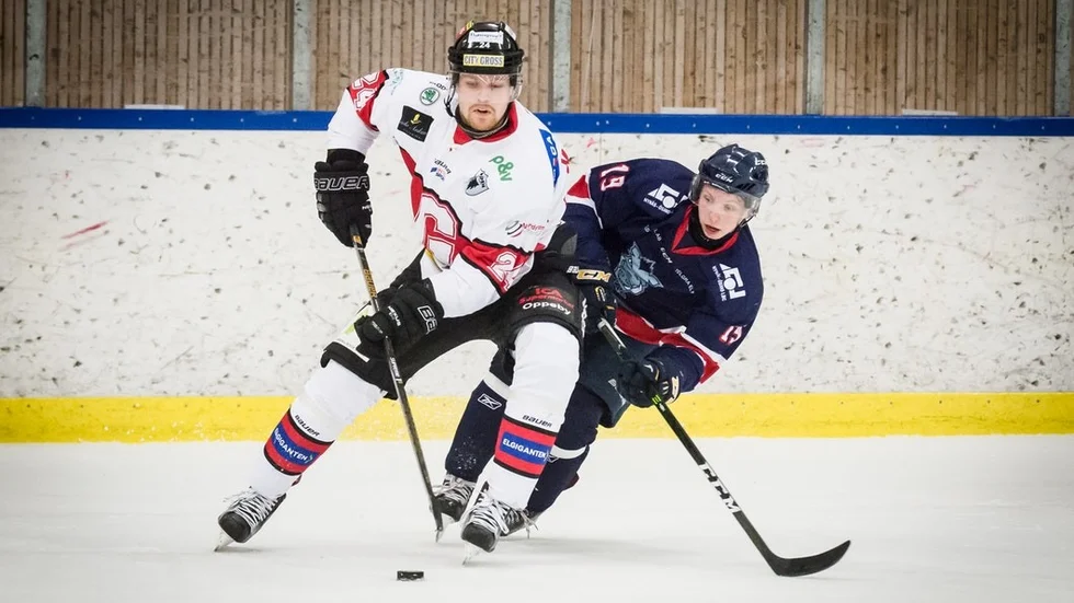 Emil Karlsson tog för sig mot Nynäshamn och ser fram emot fredagens hemmaderby, tidig seriefinal i kvalserien.