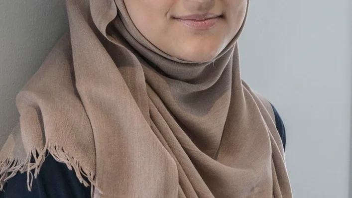 Asma Halak är en av de två elever som arrangerat dagens föreläsningar om tvångsäktenskap. Hon är 19 år gammal och läser tredje gymnasieåret på Prins Wilhelm i Flen.