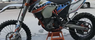 Trippelstöld av motorcyklar – kompisar drabbade