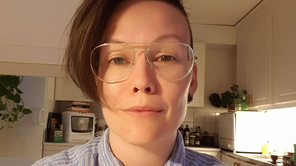 Rue Lindkvist tänker mycket på kön och könsidentitet. Att stiga ur den traditionella uppdelningen man-kvinna är inte så lätt.