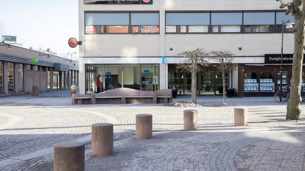 Sörmlands sparbank har dömts till miljonböter. Men den ekonomiska förlusten kommer inte att gå ut över bankens kunder, enligt VD:n Erik Hägglöv.