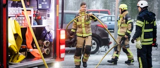 Stötfångare på bil började brinna