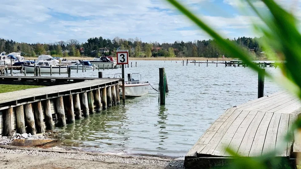 Sjösättningsrampen vid ABC-bryggorna i Trosa måste stängas under ett par dagar.