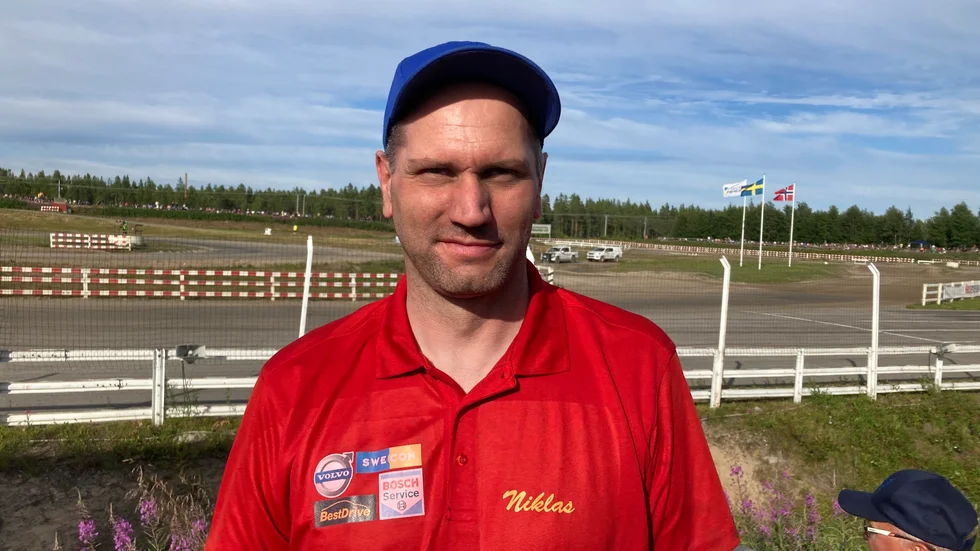 Niklas Mörtsell kommer ursprungligen från Arvidsjaur men tävlar för Älvsbyn. Nu ser han fram emot DM-finalen hemma på Högheden. (Arkivbild)