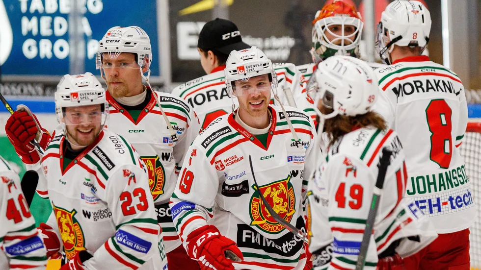 Filip Lennström är klar för Vita Hästen.