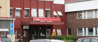 Hälsocentralen ska självklart ligga i centrum!