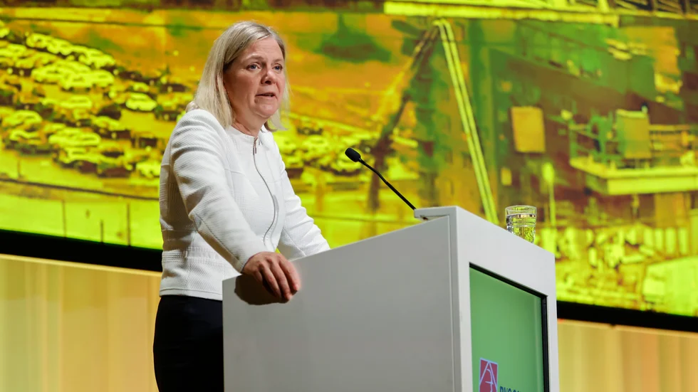 Statsminister Magdalena Andersson vid sitt på Byggnads kongress på fredagen.