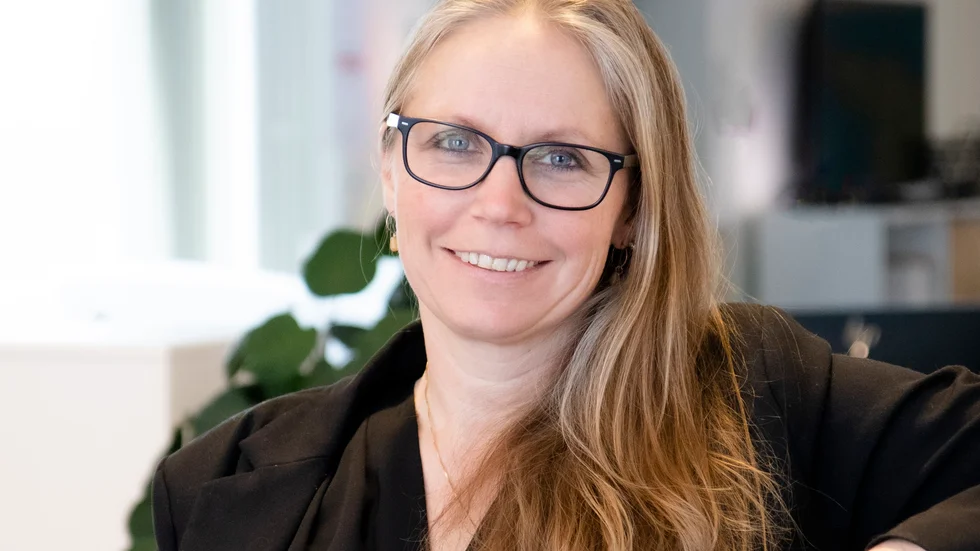Malin Bäckman, tf marknadschef på Geab, berättar att var fjärde kund nu påverkas och får månadsfaktura istället för en varje kvartal.
