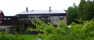 Solpaneler på tak en miljömässigt smart lösning