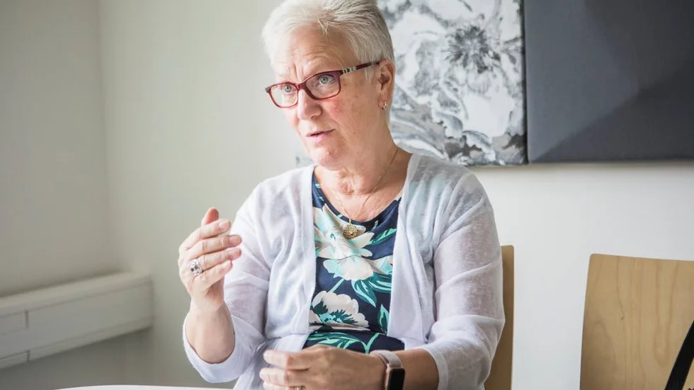 Sveriges riksdags första vice talman Åsa Lindestam (S) besökte Gotlands för att fira att demokratin fyllt hundra år.