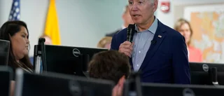 Biden lovar stöd till brandhärjad delstat