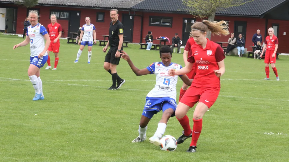 Mary Kinuthia gjorde två mål för sitt Dalhem mot Hanviken. Arkivbild,