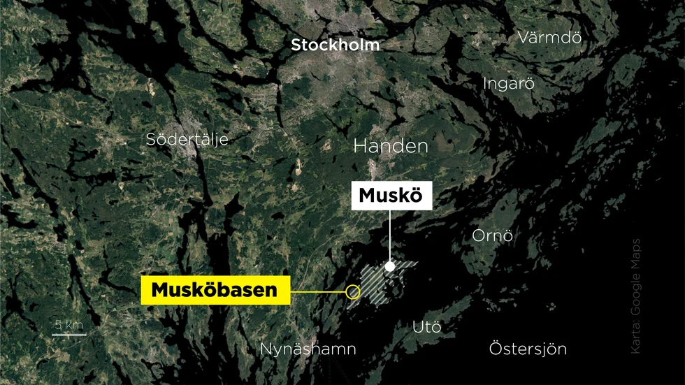 Musköbasen ligger i Haninge kommun söder om Stockholm.