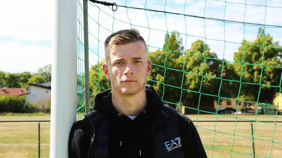 Alexander Ahl Holmström fick göra allsvensk debut på torsdagskvällen.
