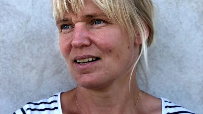 Ninni Kolmodin från Lau är samordnare för omsorgsgruppen och mjölkbonde.