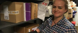 Postombud på ön vädjar – hämta ut ditt paket!