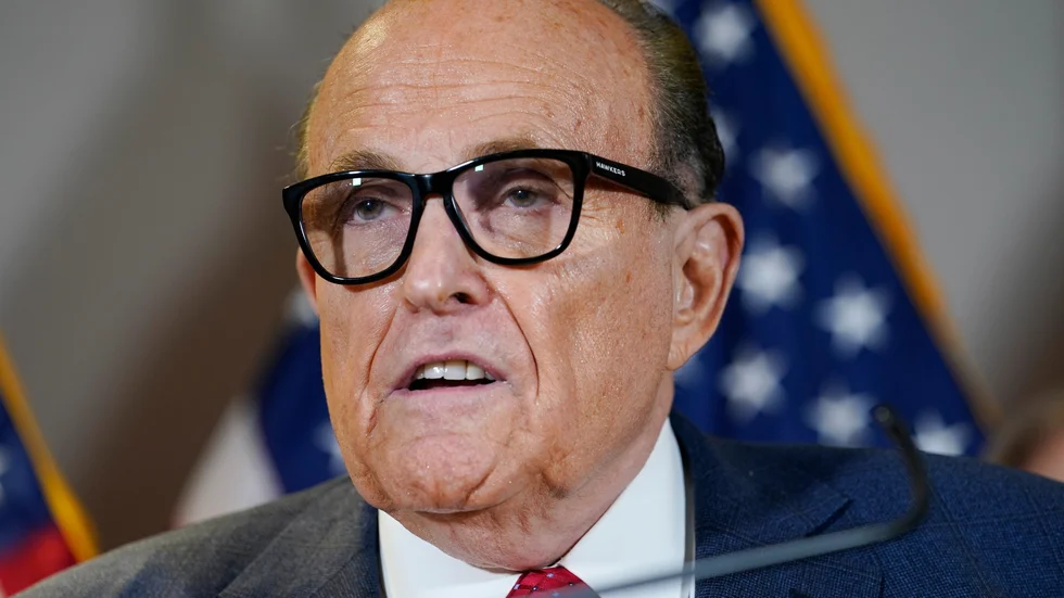Rudy Giuliani, Donald Trumps advokat och före detta borgmästare i New York, medverkade i amerikanska "Masked singer".