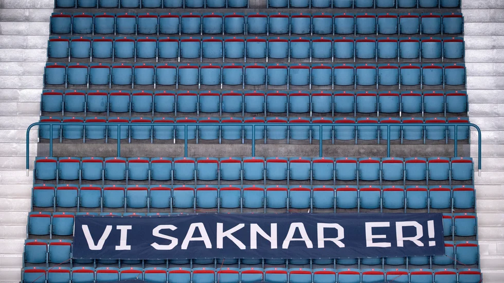 Tomma läktare under en SHL-match förra året. Arkivbild.