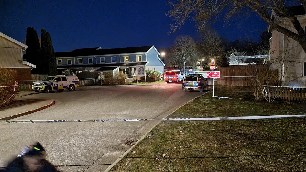 Här i Klockaretorpet fann polisen den svårt skadade mannen.