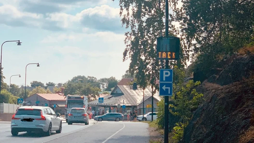 I veckan har kommunen satt upp en digital vägskylt på Högbergsgatan i Trosa.