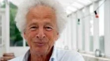 Harald Lyth har barnasinnet intakt och vill därför inte måla för någon specifik publik.