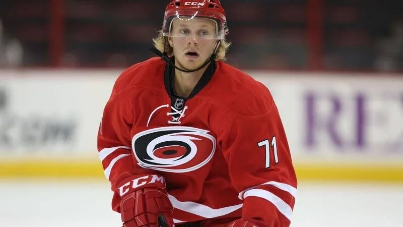 Lucas Wallmark.