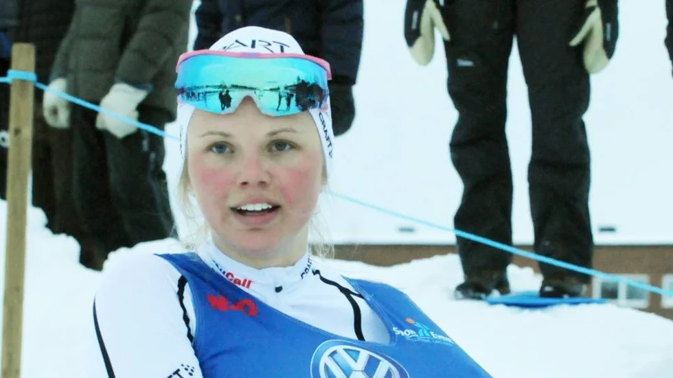 GLÄDJE. Emma Ribom slutade tvåa i torsdagens sprint i Gällivare.