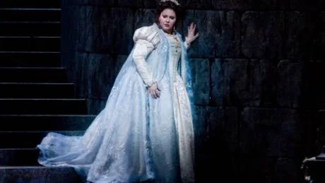 Vid operapremiären på Slitebion blir kvällens stora primadonna Angela Meade i rollen som Elvira.Foto: Marty Sohl / The Metropolitan Opera