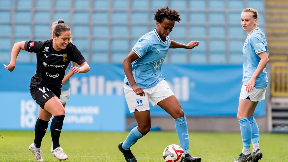 Alma Nygren gick inför säsongen till Umeå IK. Nu står det klart att det blir ett allsvenskt kval för klubben och gotländskan.