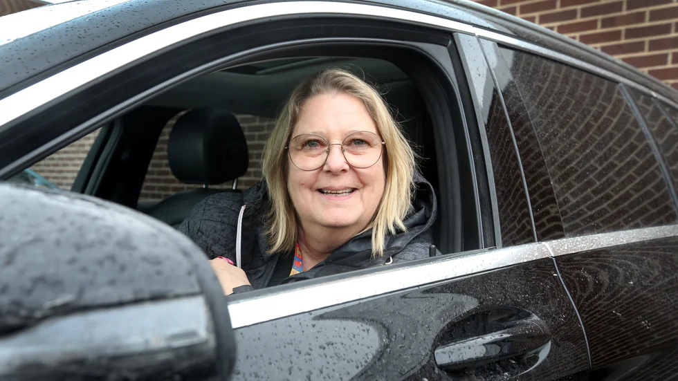 Gunnlög Köhn är uppvuxen på Fårö, där hon hoppas att det nybildade taxibolaget ska skapa förutsättning för henne att kunna bo mer permanent.