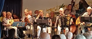 Spelträff i Othem bygdegård   