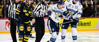 Oroande bilder på Luleåbacken – lämnade matchen efter kollision