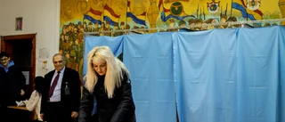 EU-vänliga partier i ledning i jämnt val